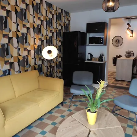 Le Belvedere St Gimer Apartamento *